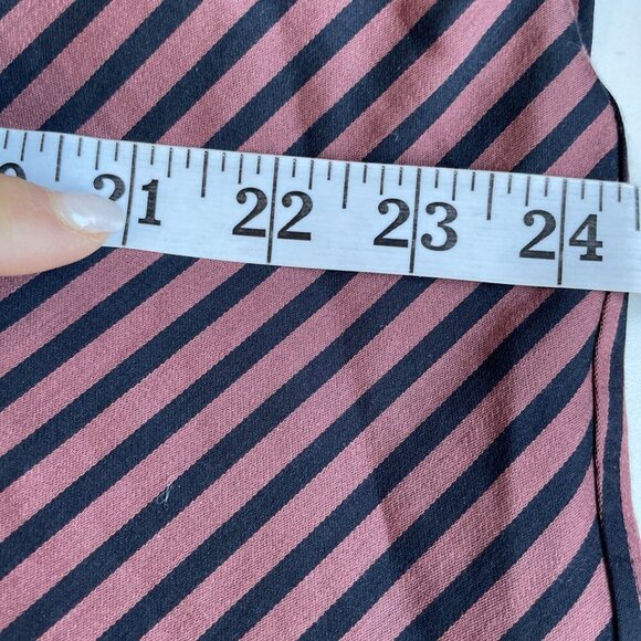 CHICO'S Imperial Stripe No Iron Tunic Blouse Women's 18 Sable Button Up Stretch - Picture 10 of 11